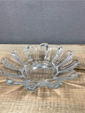 celestial bowl trinket petal vintage glass 5.5''